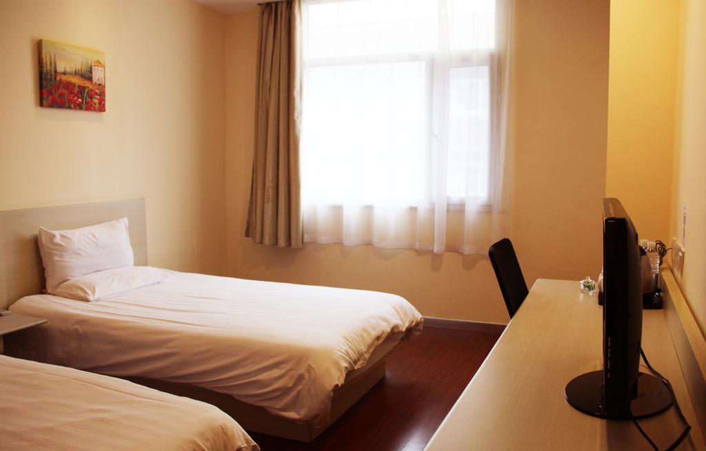 Hanting Express Tianjin Haixin District Yujiapu Тяньцзинь Экстерьер фото